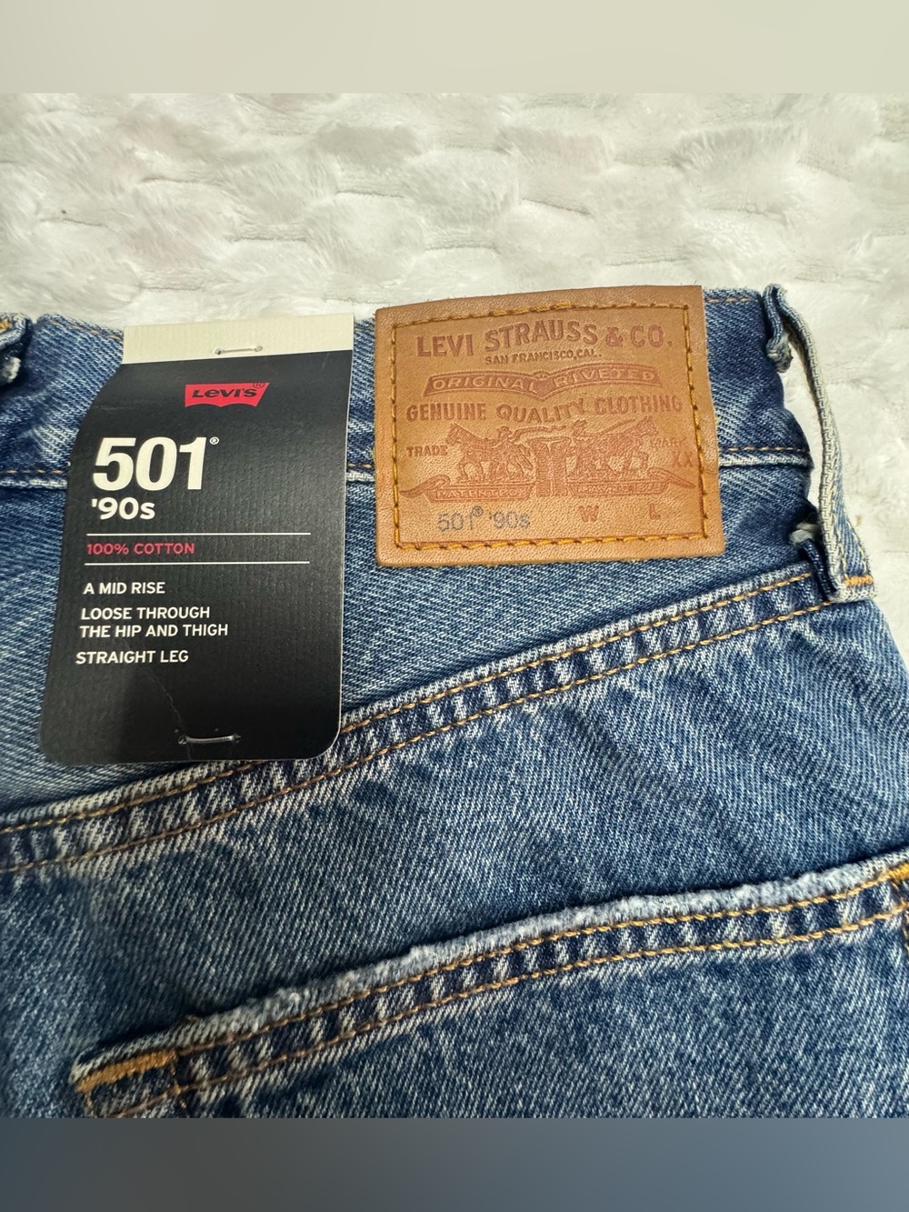 Levi's Distressed Loose Straight Jeans Medium Wash Blue Denim Women's